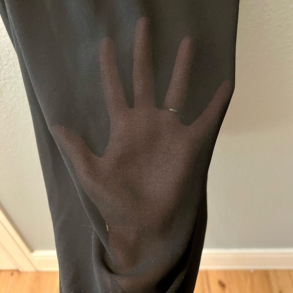 She + Sky sheer sleeveless blouse with lace detail - Picture 5 of 6